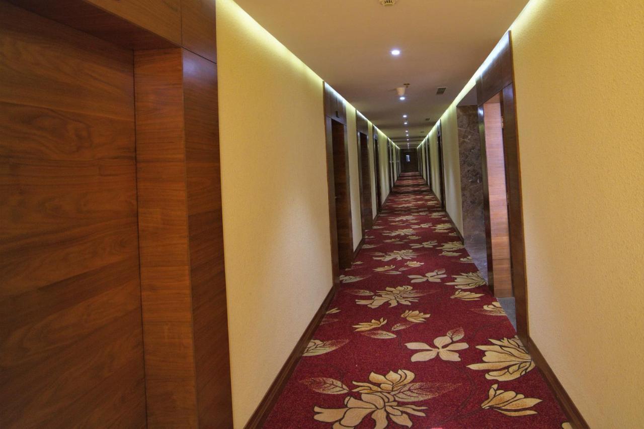 Hotel Hills Hosur Exterior photo